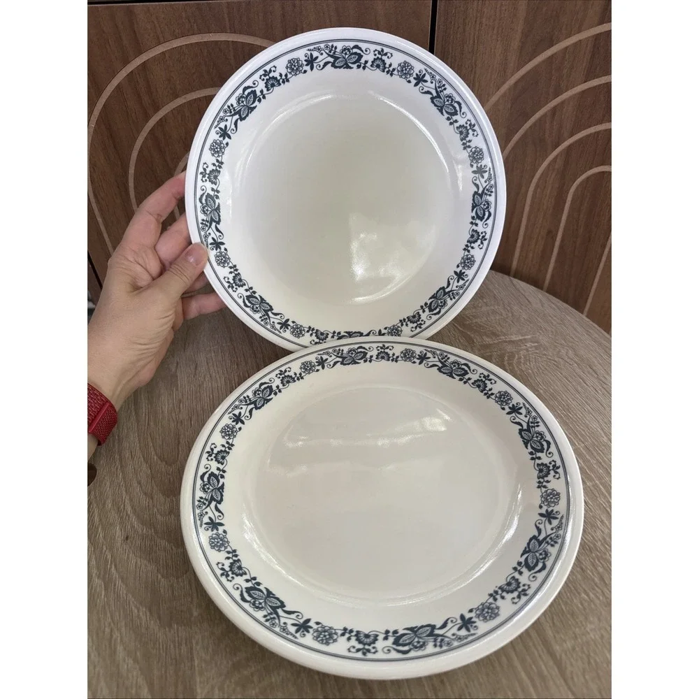 Corelle Old Town Blue Dinner Plates 10.25